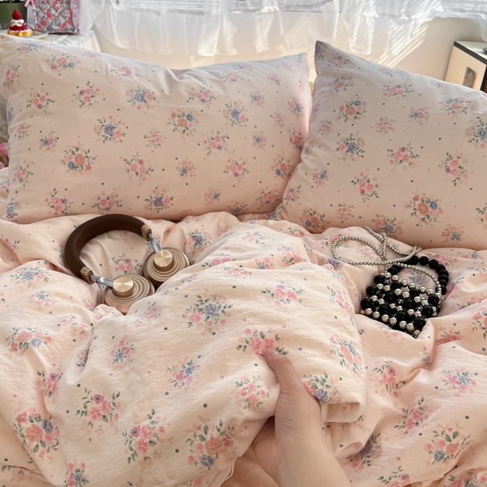 91家纺网 家纺一手货源 找家纺 （总）彩韵家纺 2025新款超柔云感m印花双层纱四件套