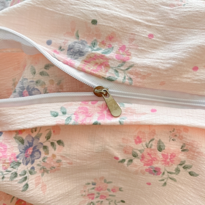 91家纺网 家纺一手货源 找家纺 （总）彩韵家纺 2025新款超柔云感m印花双层纱四件套