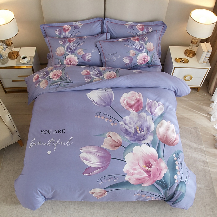 91家纺网 家纺一手货源 找家纺 格里芬家纺2025全棉大版花13372印花四件套 花香溢彩-紫