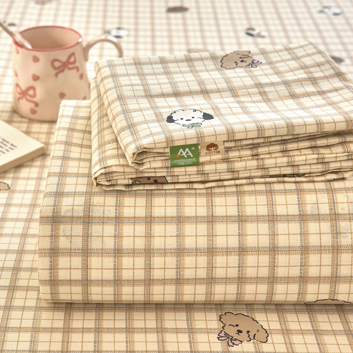 91家纺网 家纺一手货源 找家纺 木瑾2025新款秋冬小清新100%全棉床单床笠单品 格子小狗