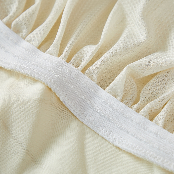 91家纺网 家纺一手货源 找家纺 丝绮鹿2025新款富贵叶裙边沙发床套 富贵叶-米白