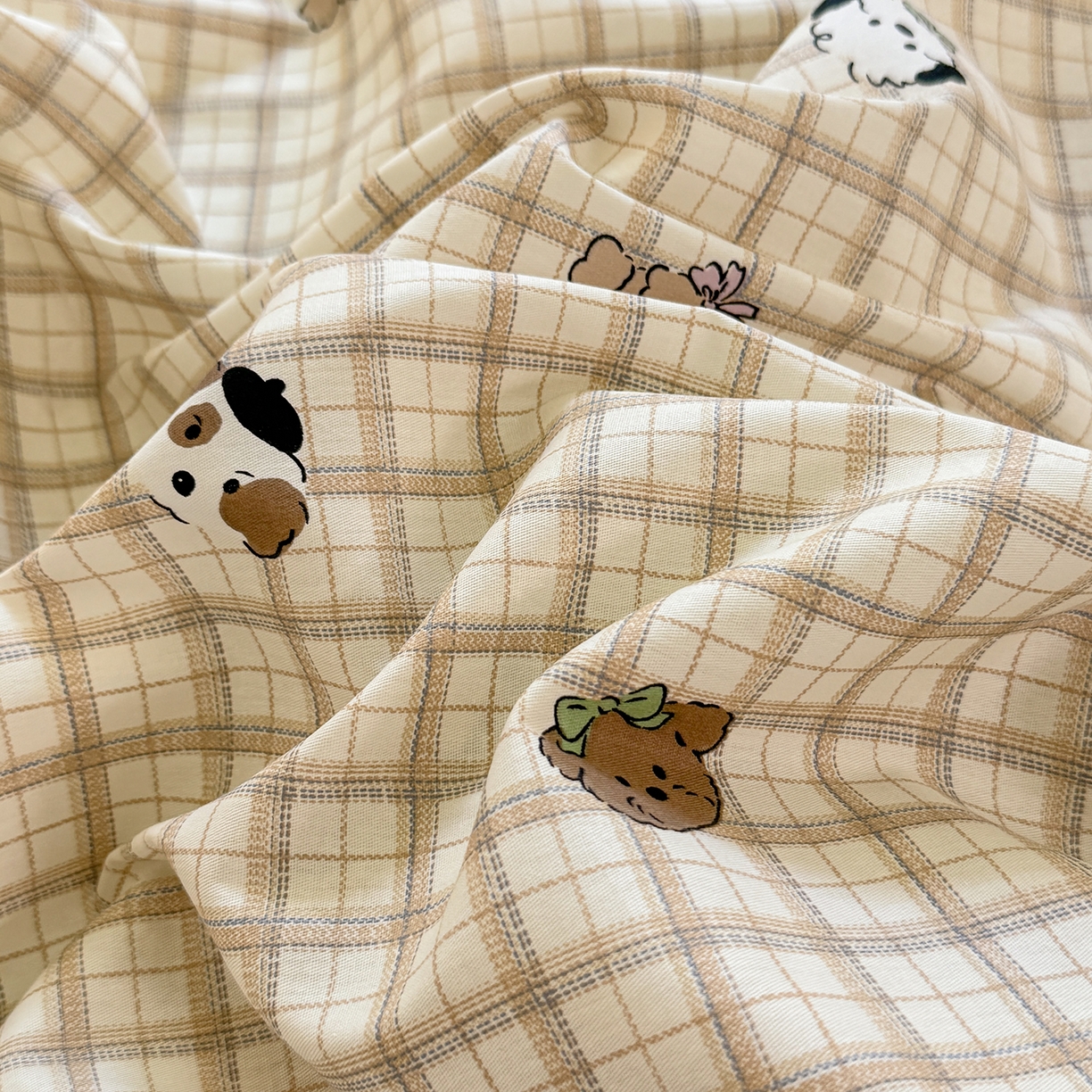 91家纺网 家纺一手货源 找家纺 木堇家居 2025新款小清新100%全棉纯棉单品床笠 床笠单件 格子小狗