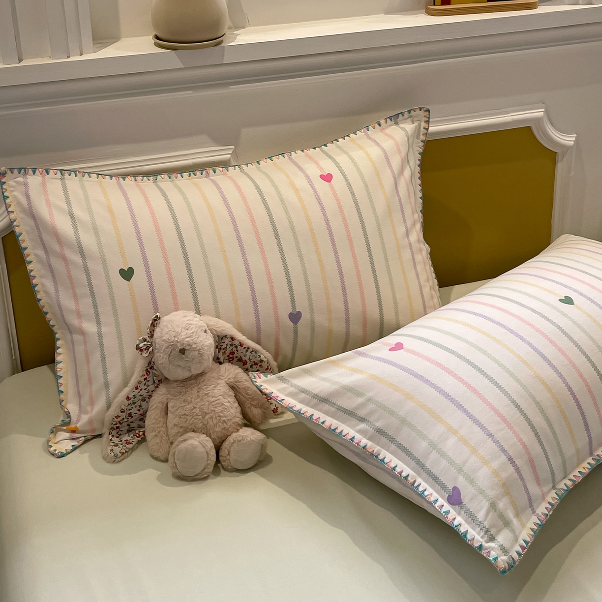 91家纺网 家纺一手货源 找家纺 蓝邻家纺 2025新款全棉纯棉加厚磨毛多巴胺贝壳边四件套 弦音