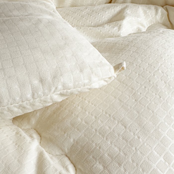 91家纺网 家纺一手货源 找家纺 居易简 2025新款学生宿舍被无染原棉学生季大豆纤维春秋被冬被 被子被芯 无染-白