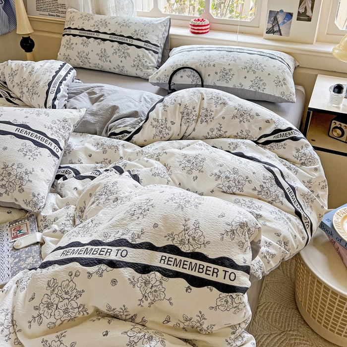 91家纺网 家纺一手货源 找家纺 典曼家纺 2025新款云感皱皱双层纱四件套-简单款 赫本娜