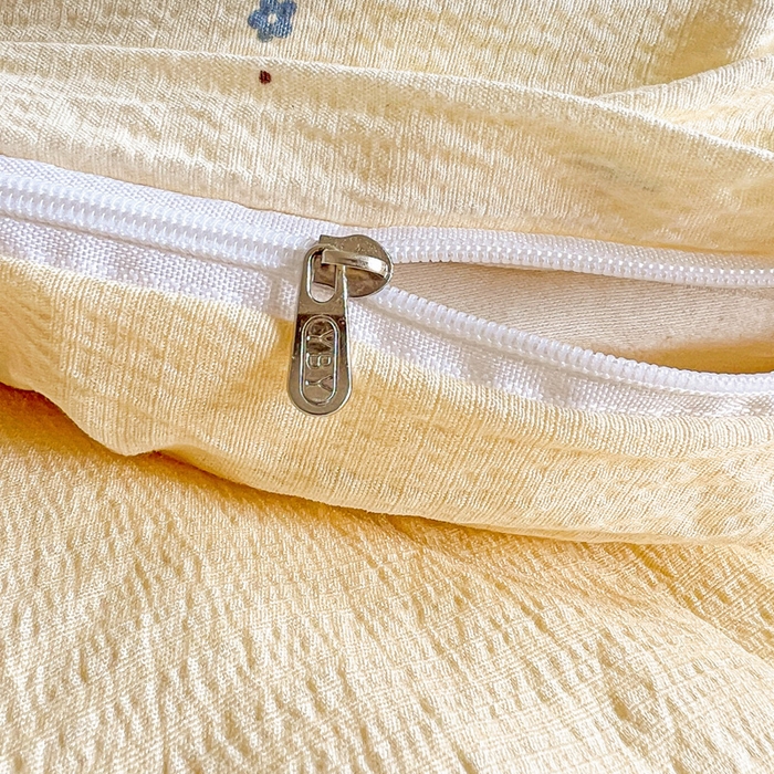 91家纺网 家纺一手货源 找家纺 典曼家纺 2025新款云感皱皱双层纱四件套-简单款 蝴蝶结点点