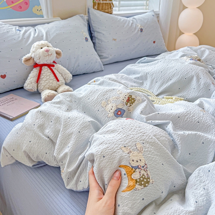 91家纺网 家纺一手货源 找家纺 典曼家纺 2025新款云感皱皱双层纱四件套-简单款 波点小兔蓝