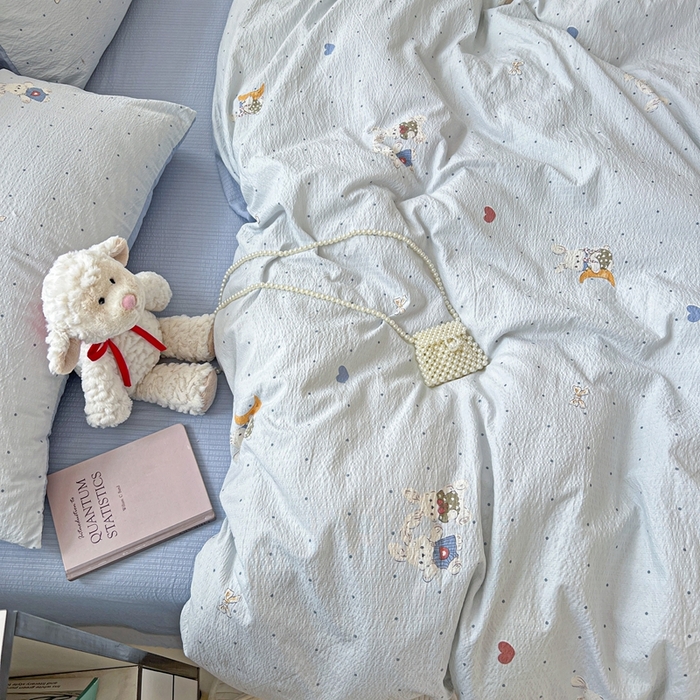 91家纺网 家纺一手货源 找家纺 典曼家纺 2025新款云感皱皱双层纱四件套-简单款 波点小兔蓝