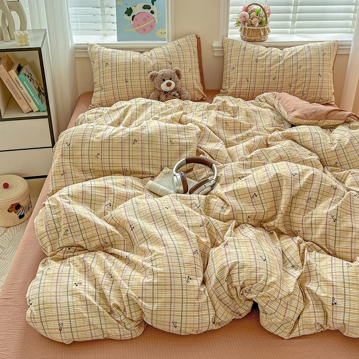 91家纺网 家纺一手货源 找家纺 典曼家纺 2025新款云感皱皱双层纱四件套-简单款 格子樱桃