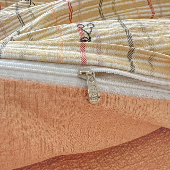 91家纺网 家纺一手货源 找家纺 典曼家纺 2025新款云感皱皱双层纱四件套-简单款 格子樱桃