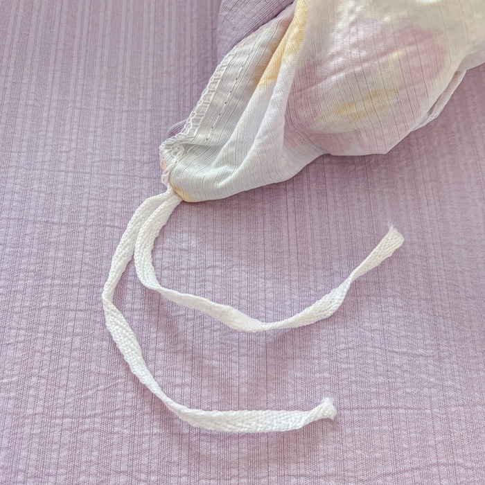 91家纺网 家纺一手货源 找家纺 典曼家纺 2025新款云感皱皱双层纱四件套-简单款 花海紫