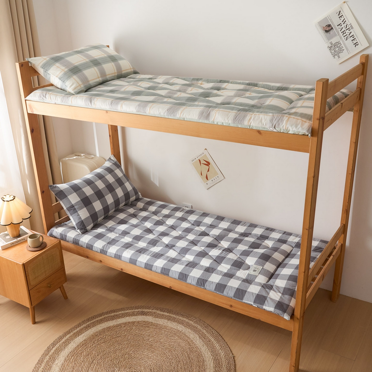 91家纺网 家纺一手货源 找家纺 爱屋及屋 2025款无印风学生棉花床垫 灰中格