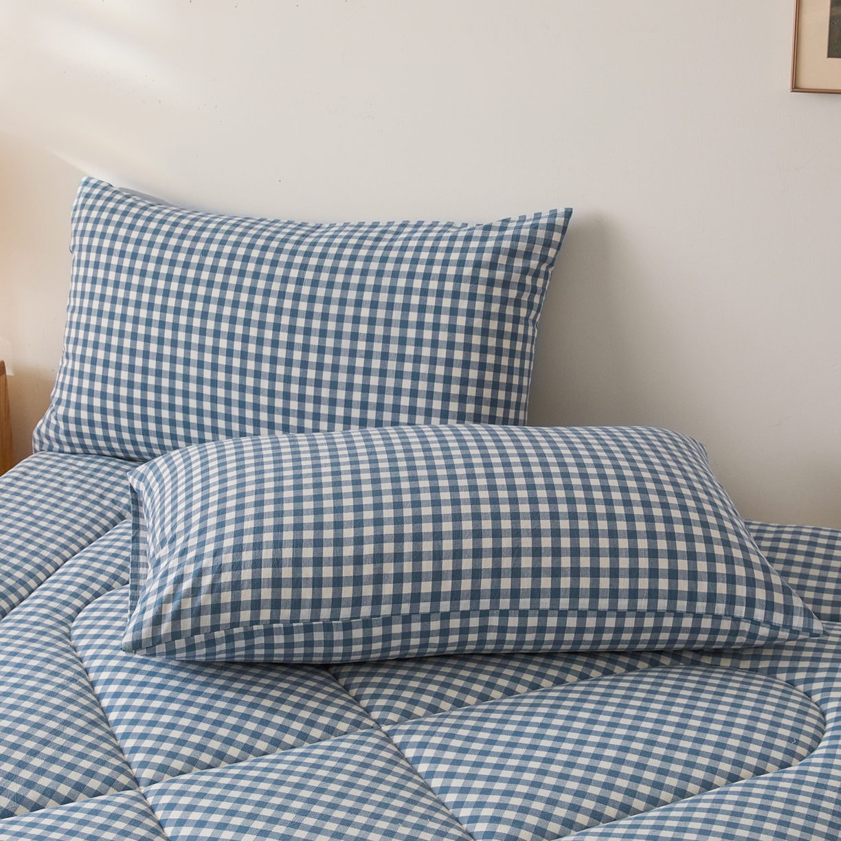 91家纺网 家纺一手货源 找家纺 爱屋及屋 2025新款无印风四季款棉花床垫 蓝小格