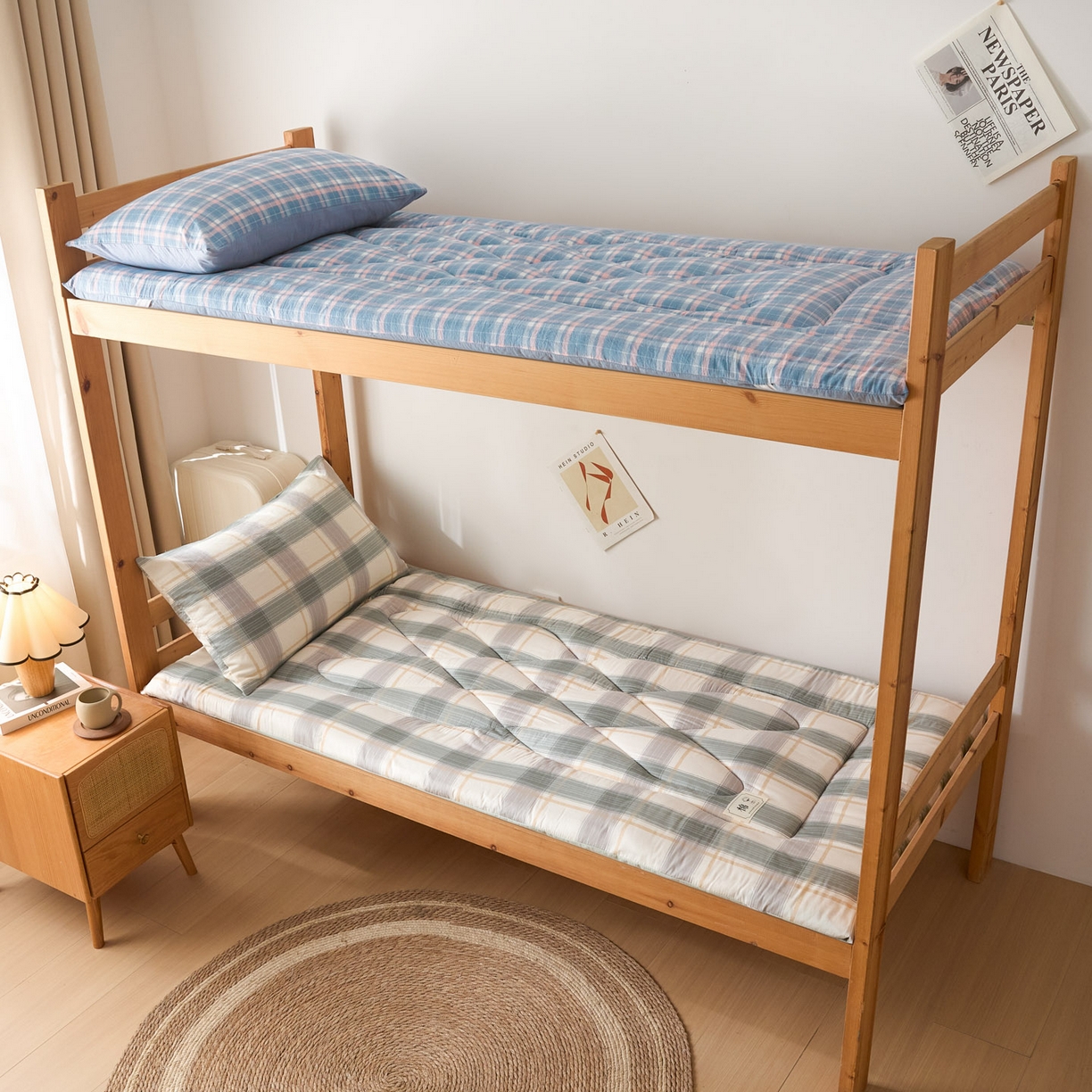 91家纺网 家纺一手货源 找家纺 爱屋及屋 2025款无印风学生棉花床垫 韵绿格