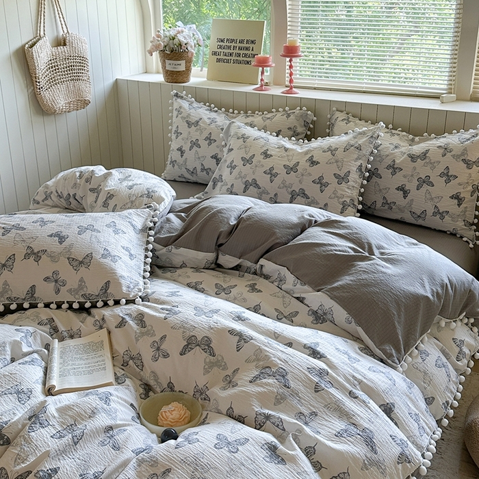 91家纺网 家纺一手货源 找家纺 缘生活 2025新款皱皱纱毛球球流苏四件套 皱皱纱球球流苏-蝴蝶-蓝