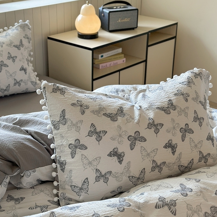 91家纺网 家纺一手货源 找家纺 缘生活 2025新款皱皱纱毛球球流苏四件套 皱皱纱球球流苏-蝴蝶-蓝