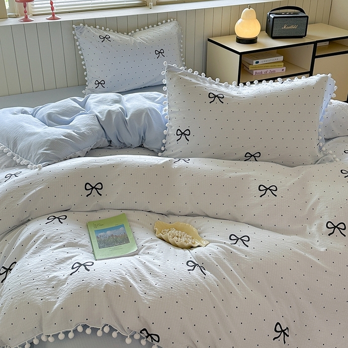 91家纺网 家纺一手货源 找家纺 缘生活 2025新款皱皱纱毛球球流苏四件套 皱皱纱球球流苏-蝴蝶结黑