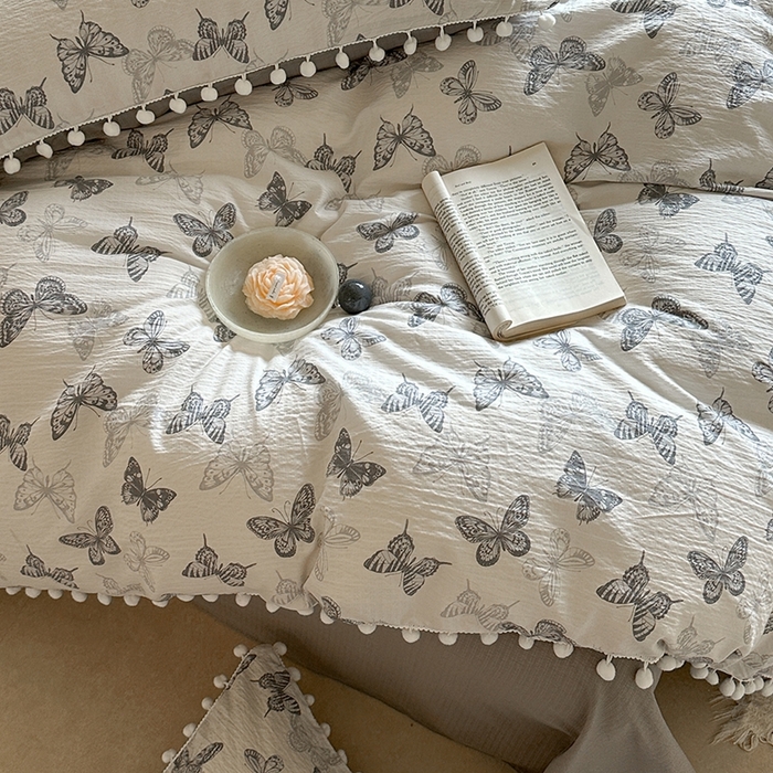 91家纺网 家纺一手货源 找家纺 缘生活 2025新款皱皱纱毛球球流苏四件套 皱皱纱球球流苏-蝴蝶-蓝