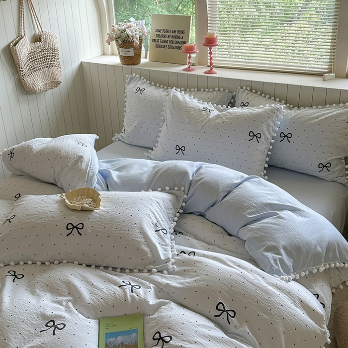 91家纺网 家纺一手货源 找家纺 缘生活 2025新款皱皱纱毛球球流苏四件套 皱皱纱球球流苏-蝴蝶结黑