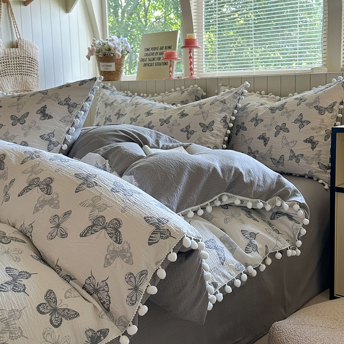 91家纺网 家纺一手货源 找家纺 缘生活 2025新款皱皱纱毛球球流苏四件套 皱皱纱球球流苏-蝴蝶-蓝