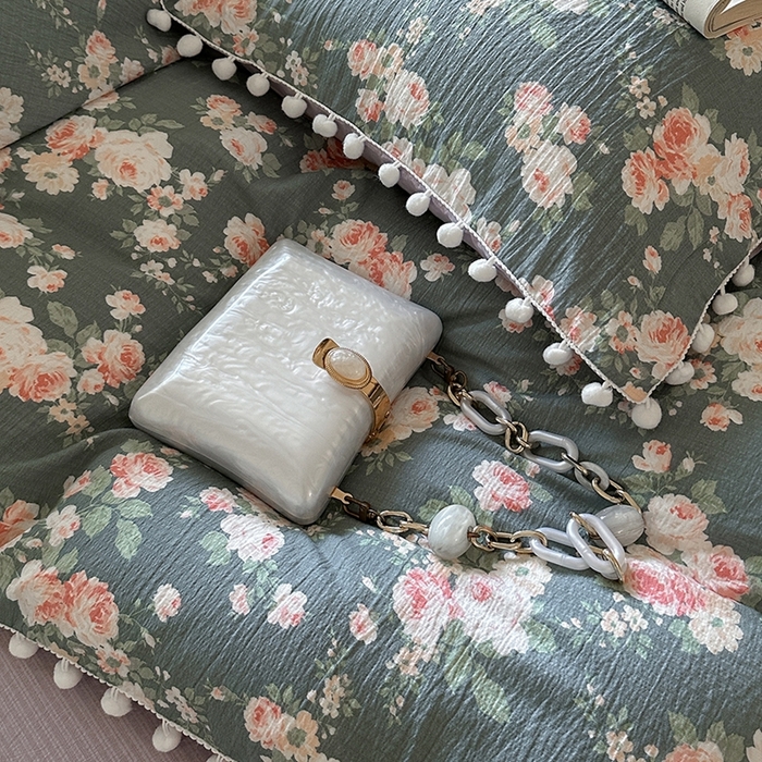 91家纺网 家纺一手货源 找家纺 缘生活 2025新款皱皱纱毛球球流苏四件套 皱皱纱球球流苏-花簇