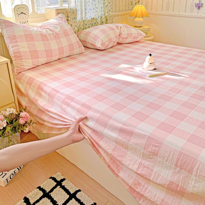 91家纺网 家纺一手货源 找家纺 繁花家居 2025软爆高克重水洗棉床单床笠单件 学生季跑量款 粉方格