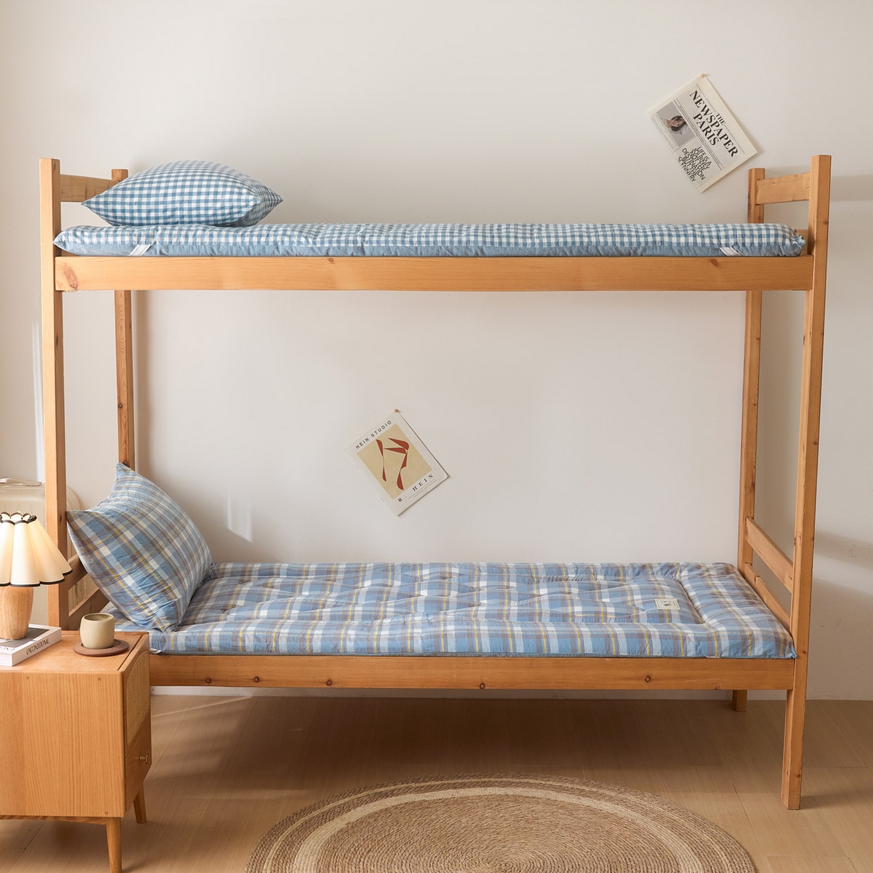 91家纺网 家纺一手货源 找家纺 爱屋及屋 2025款无印风学生棉花床垫 简析蓝