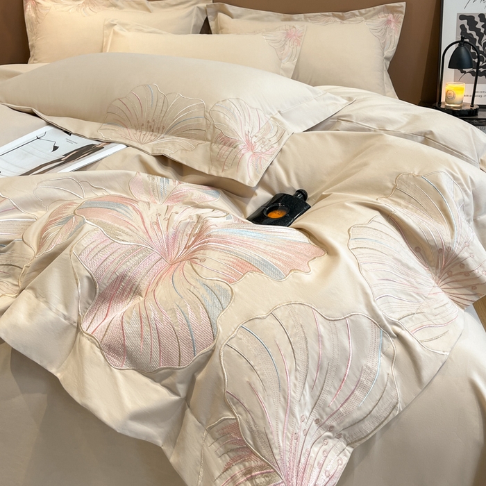 91家纺网 家纺一手货源 找家纺 桃园 2025新款纯棉全棉长绒棉磨毛四件套不掉毛-华尔兹 （高端礼盒） 华尔兹-香槟