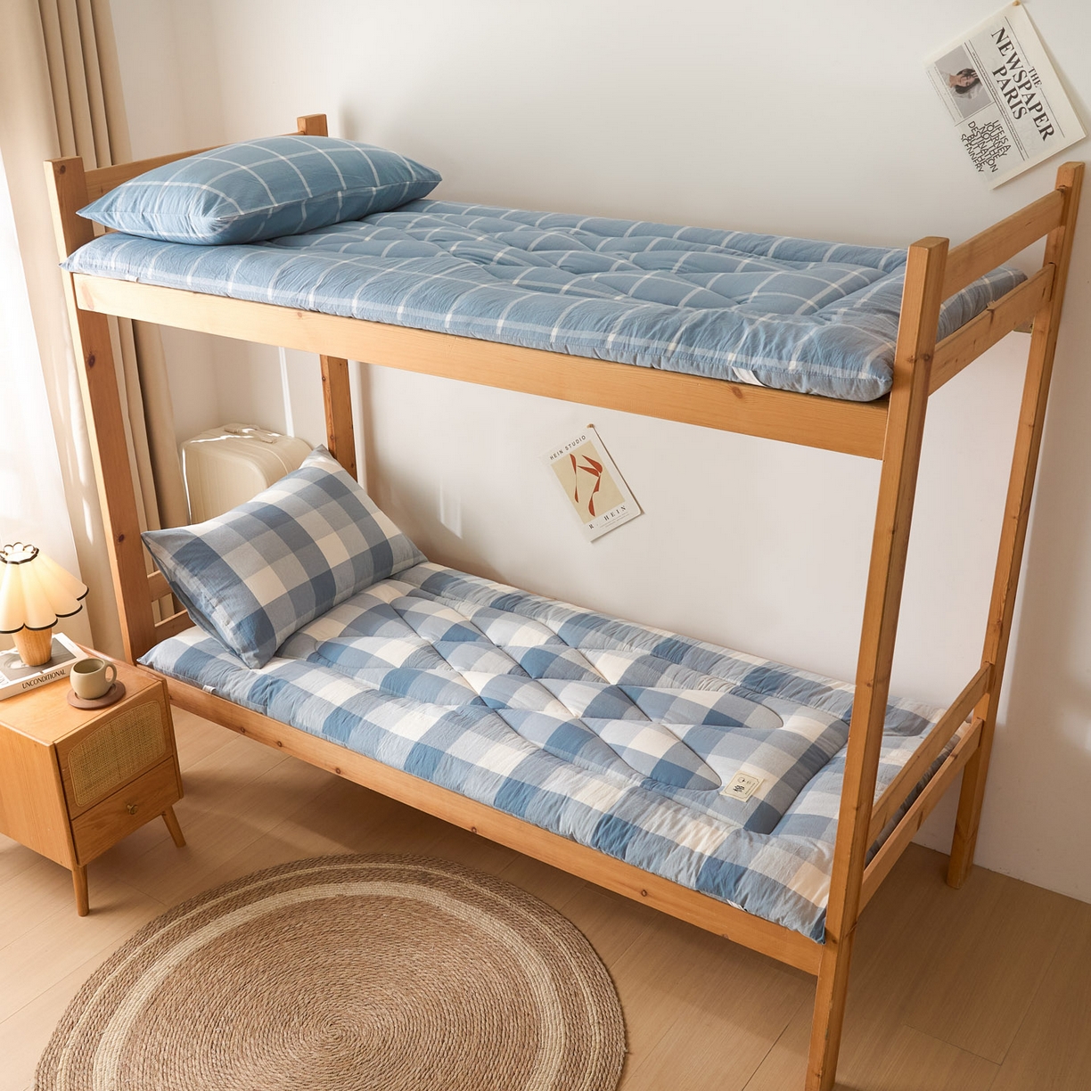 91家纺网 家纺一手货源 找家纺 爱屋及屋 2025款无印风学生棉花床垫 蓝中格