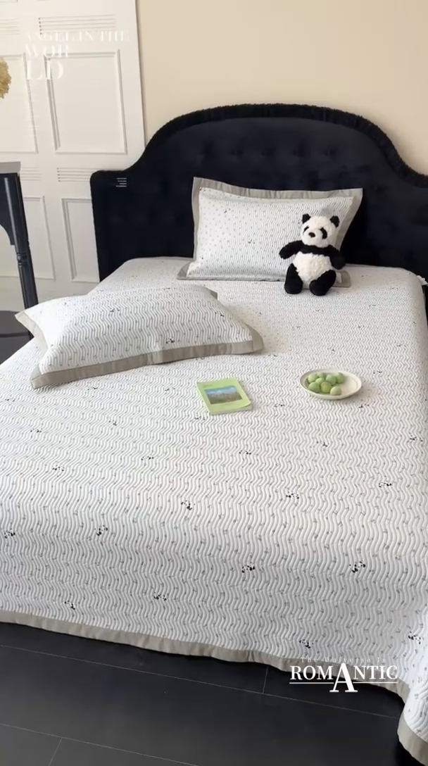 91家纺网 家纺一手货源 找家纺 麦伦家居 2025新款双面莫代尔天丝床盖 水果熊猫