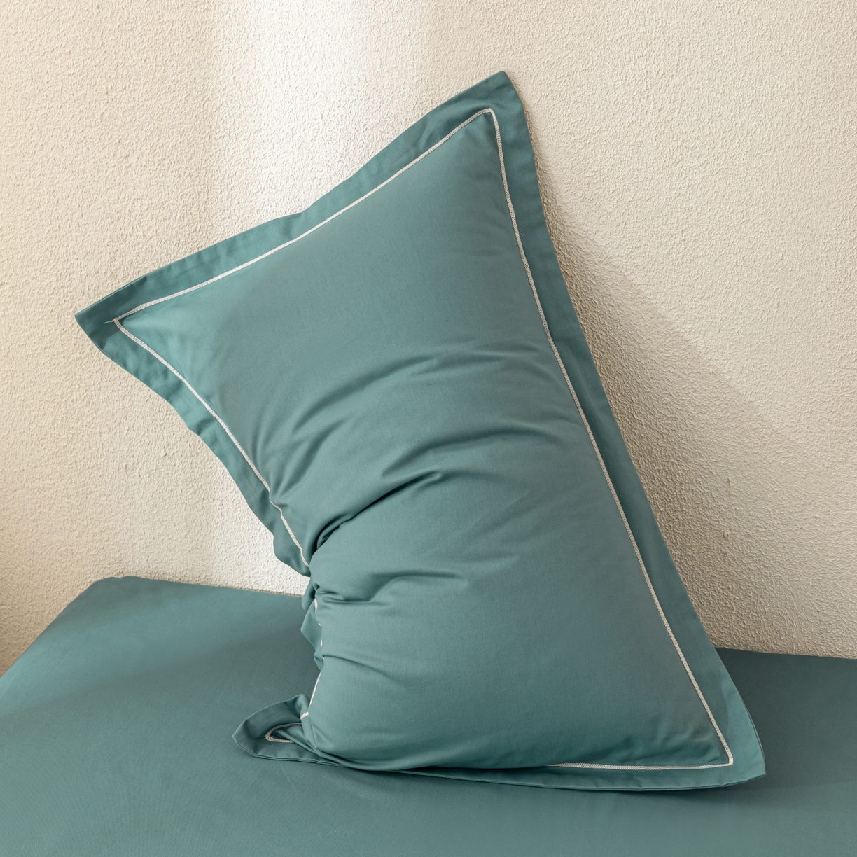 91家纺网 家纺一手货源 找家纺 百寐 2025新款A类100%全棉纯色加厚磨毛加大50*80枕套40*60/48*74枕芯保护套 磨毛-莫尼兰