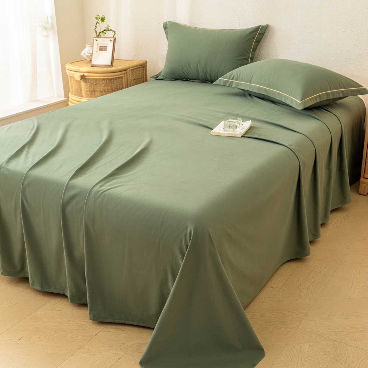 91家纺网 家纺一手货源 找家纺 百寐 2025新款A类100%全棉纯色加厚磨毛加大50*80枕套40*60/48*74枕芯保护套 磨毛-军绿色