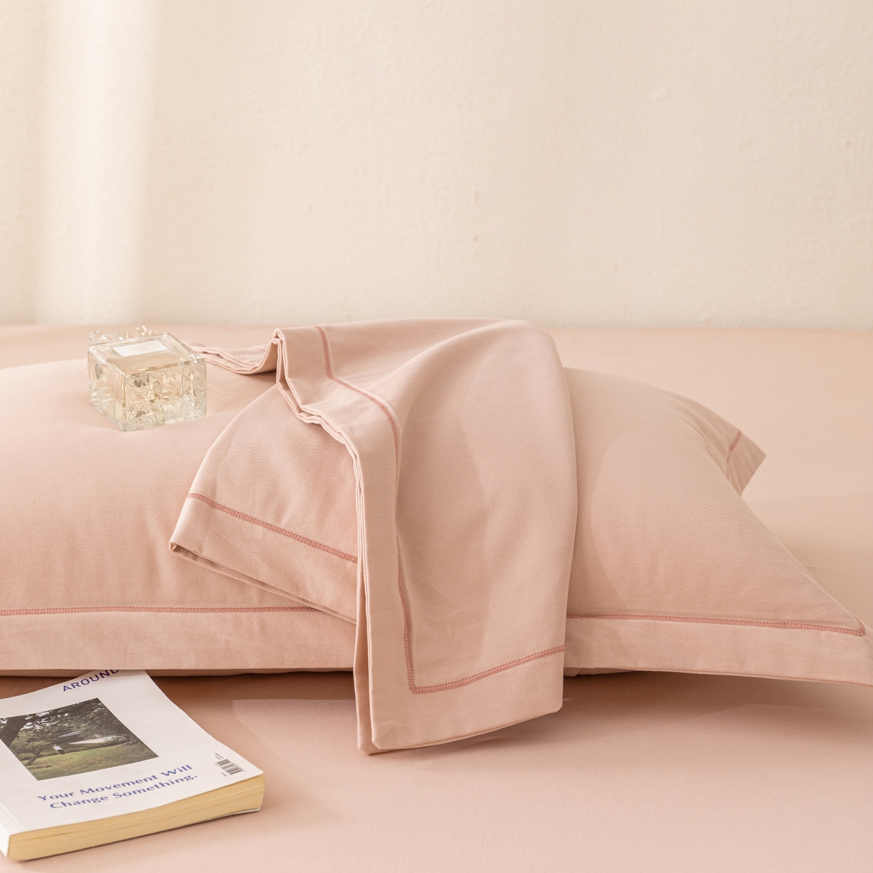 91家纺网 家纺一手货源 找家纺 百寐 2025新款A类100%全棉纯色加厚磨毛加大50*80枕套40*60/48*74枕芯保护套 磨毛-藕粉色