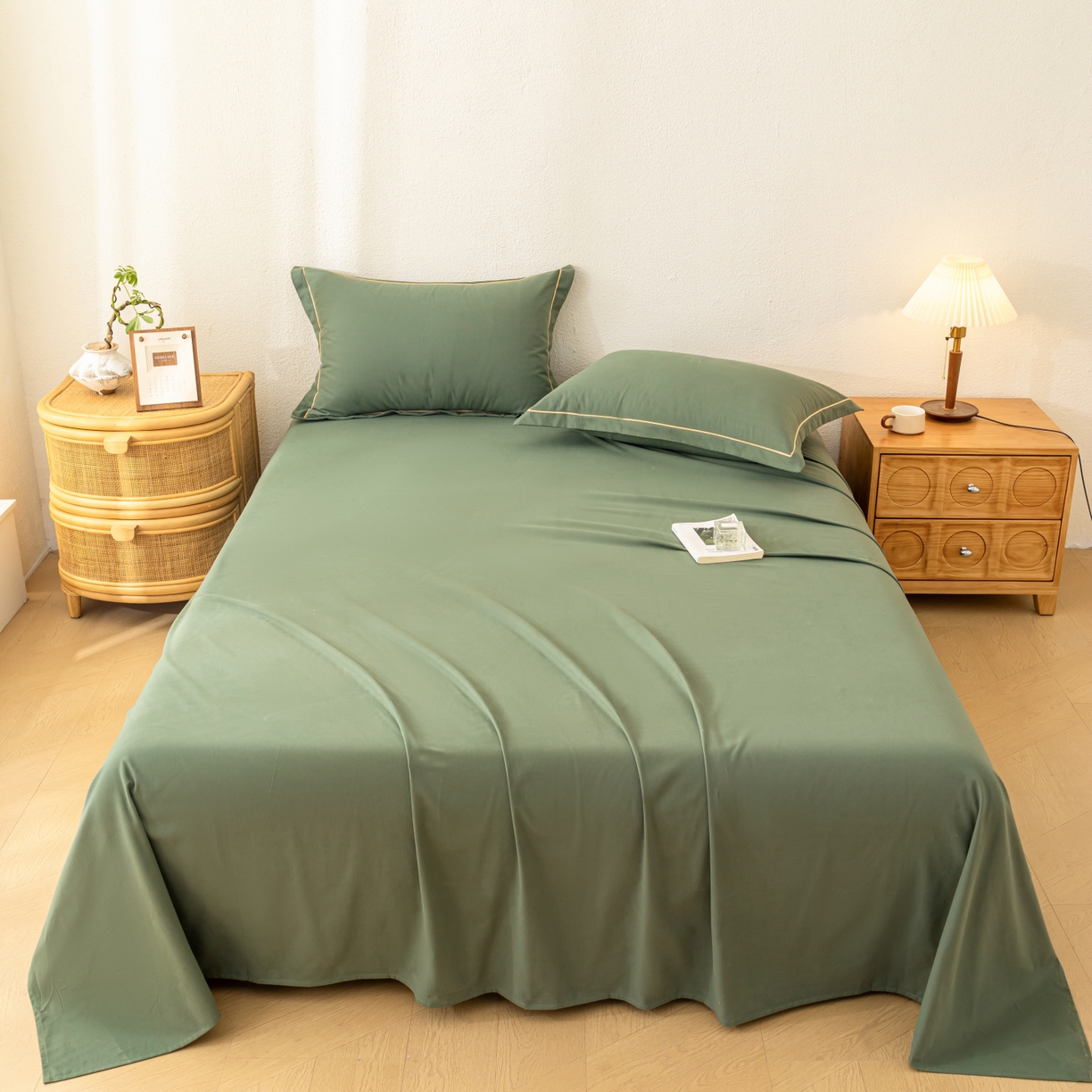 91家纺网 家纺一手货源 找家纺 百寐 2025新款A类100%全棉纯色加厚磨毛加大50*80枕套40*60/48*74枕芯保护套 磨毛-军绿色