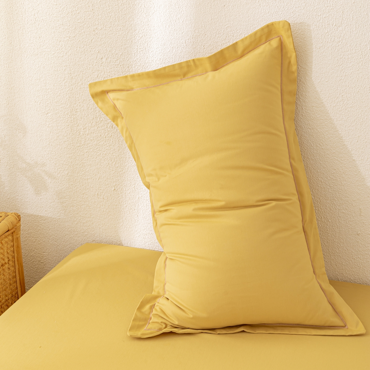 91家纺网 家纺一手货源 找家纺 百寐 2025新款A类100%全棉纯色加厚磨毛加大50*80枕套40*60/48*74枕芯保护套 磨毛-暖姜黄