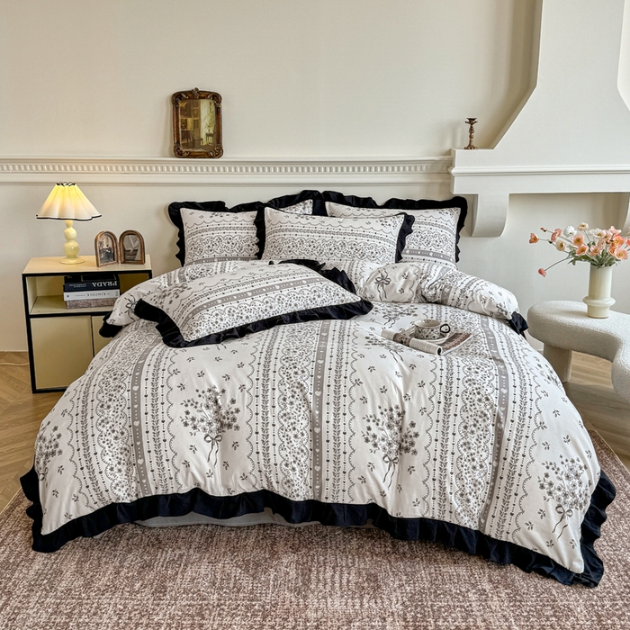 91家纺网 家纺一手货源 找家纺 （总）芷凡家纺 2025新款水洗棉双层纱赫本风四件套-风格二