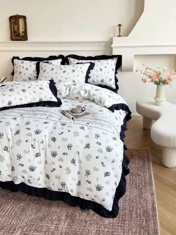 91家纺网 家纺一手货源 找家纺 芷凡家纺 2025新款水洗棉双层纱赫本风四件套-风格二 爱翩翩