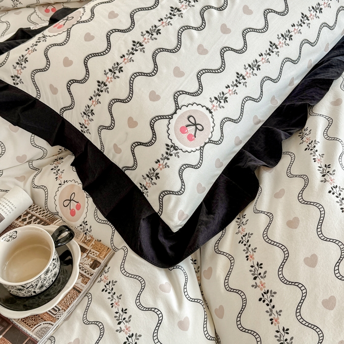 91家纺网 家纺一手货源 找家纺 芷凡家纺 2025新款水洗棉双层纱赫本风四件套-风格二 波纹