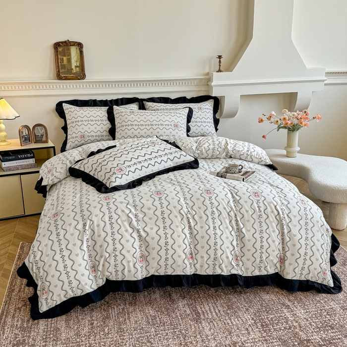 91家纺网 家纺一手货源 找家纺 芷凡家纺 2025新款水洗棉双层纱赫本风四件套-风格二 波纹