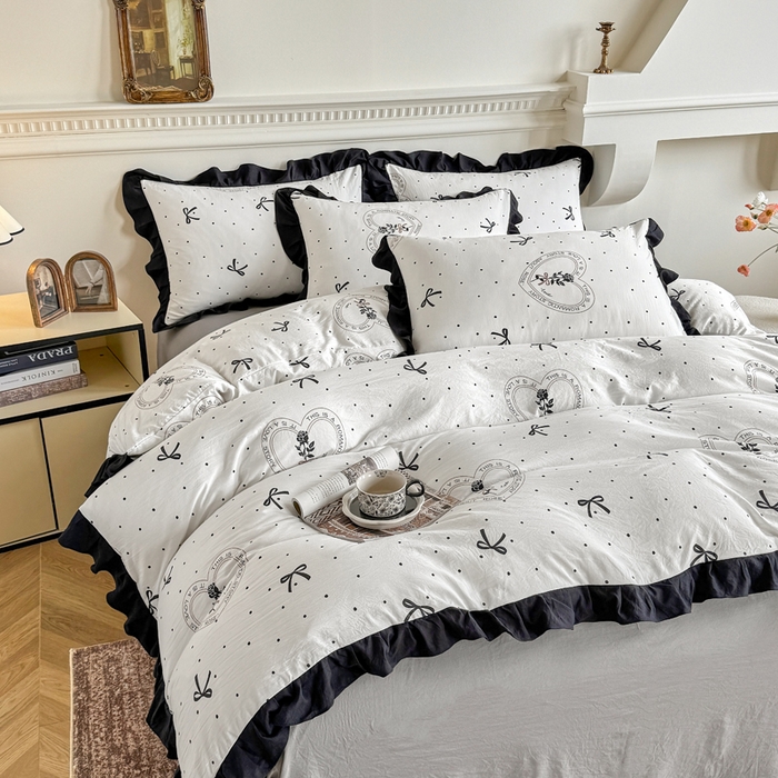 91家纺网 家纺一手货源 找家纺 芷凡家纺 2025新款水洗棉双层纱赫本风四件套-风格二 点点甜心