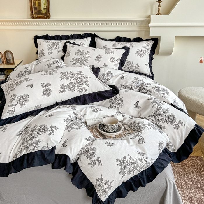 91家纺网 家纺一手货源 找家纺 芷凡家纺 2025新款水洗棉双层纱赫本风四件套-风格二 蝶恋花