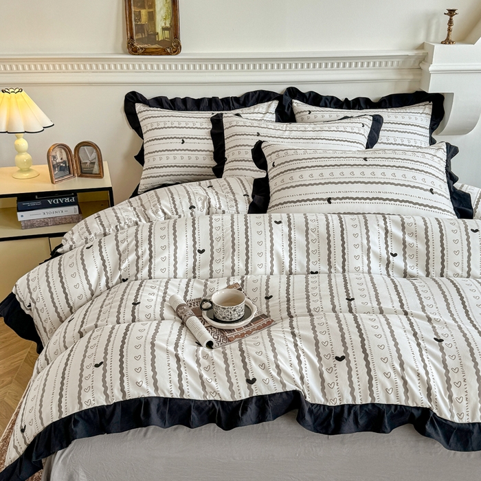 91家纺网 家纺一手货源 找家纺 芷凡家纺 2025新款水洗棉双层纱赫本风四件套-风格二 小爱心