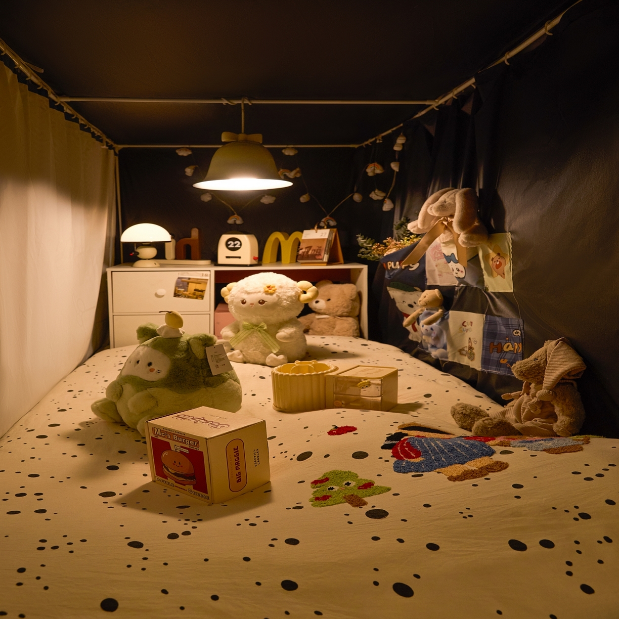 91家纺网 家纺一手货源 找家纺 艺利轩蚊帐 2025新款升级静电植绒环保强遮光床帘款学生上下铺蚊帐 可爱咘咘