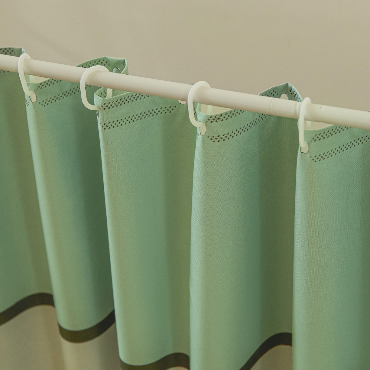 91家纺网 家纺一手货源 找家纺 艺利轩蚊帐 2025新款升级静电植绒环保强遮光床帘款学生上下铺蚊帐 呆萌狗