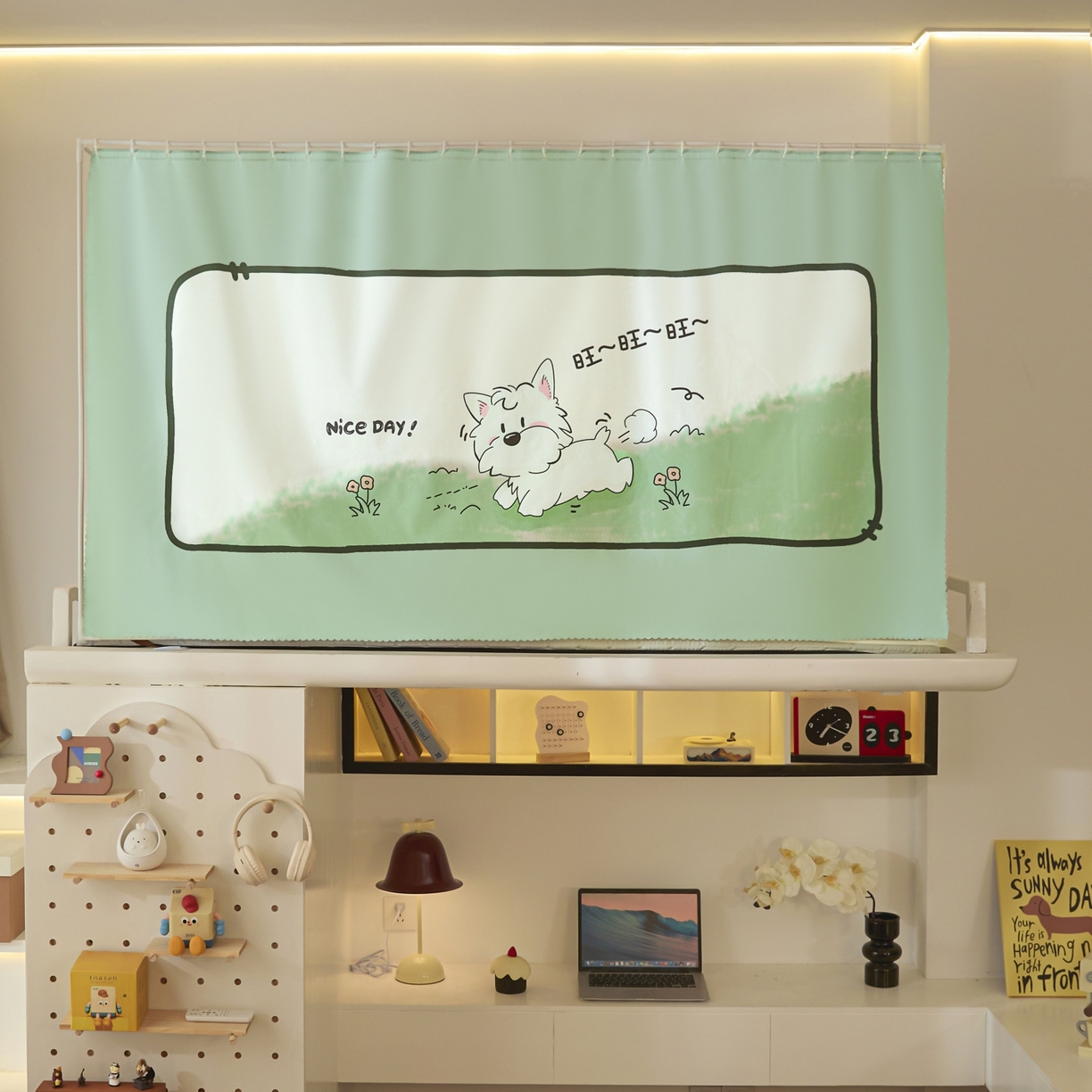 91家纺网 家纺一手货源 找家纺 艺利轩蚊帐 2025新款升级静电植绒环保强遮光床帘款学生上下铺蚊帐 呆萌狗