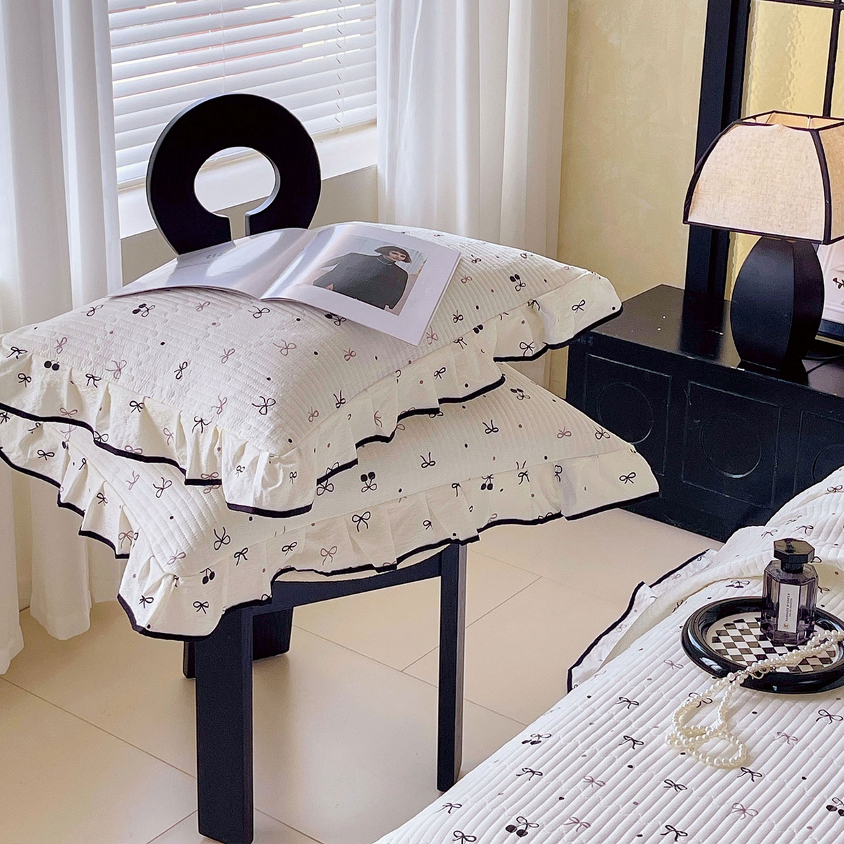 91家纺网 家纺一手货源 找家纺 （总）雨彤家纺 2025新款A类云感公主风双层纱印花夹棉花边款枕套