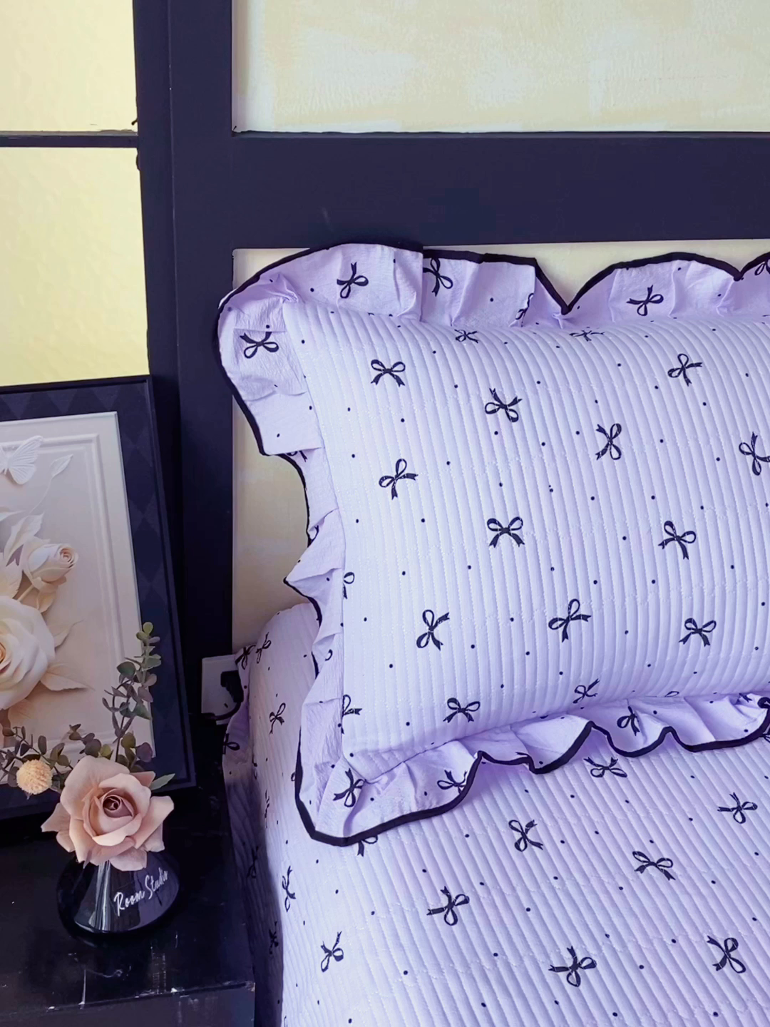 91家纺网 家纺一手货源 找家纺 雨彤家纺 2025新款A类云感公主风双层纱印花夹棉花边款枕套 蝴蝶可颂-公主风