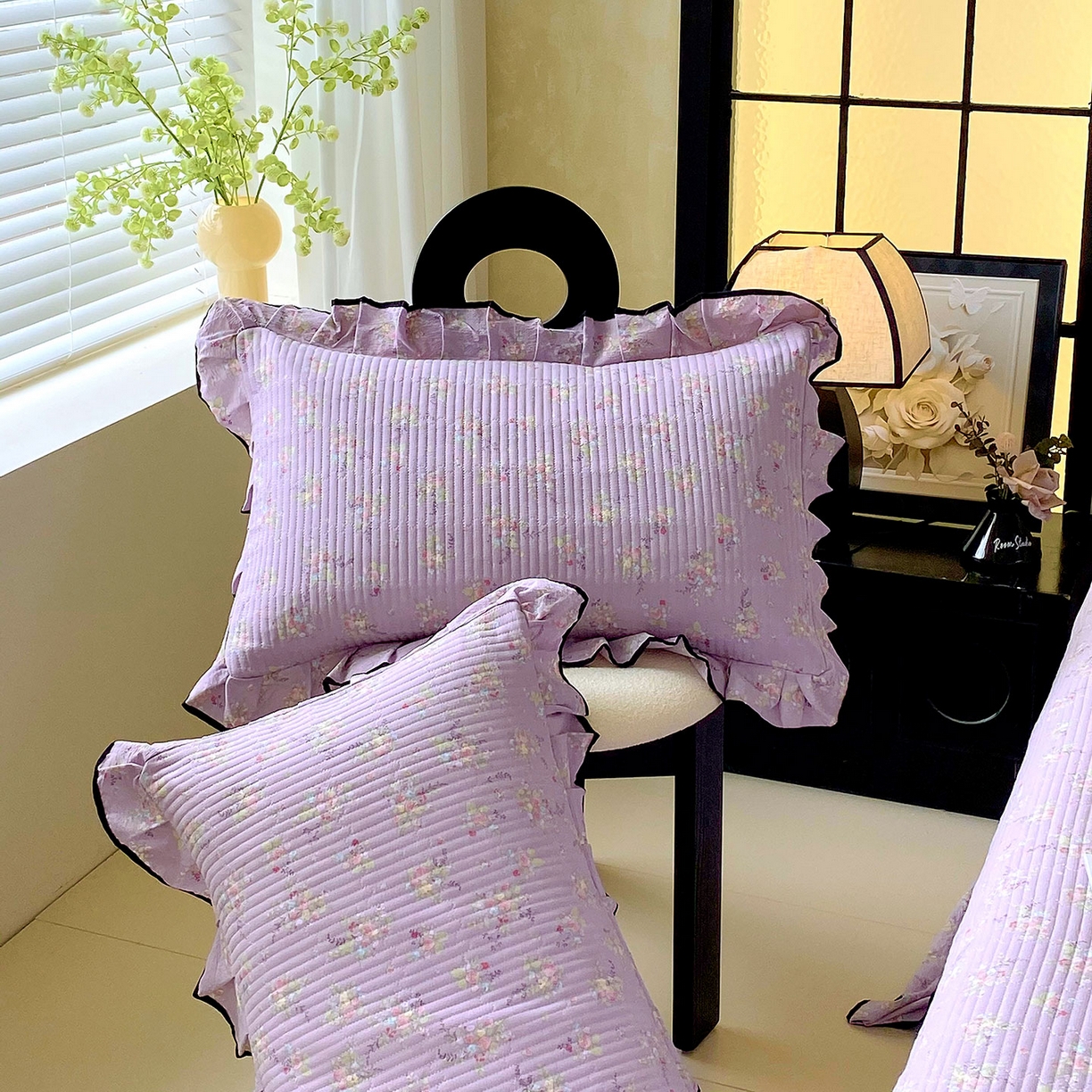 91家纺网 家纺一手货源 找家纺 雨彤家纺 2025新款A类云感公主风双层纱印花夹棉花边款枕套 兰心幽怀-公主风