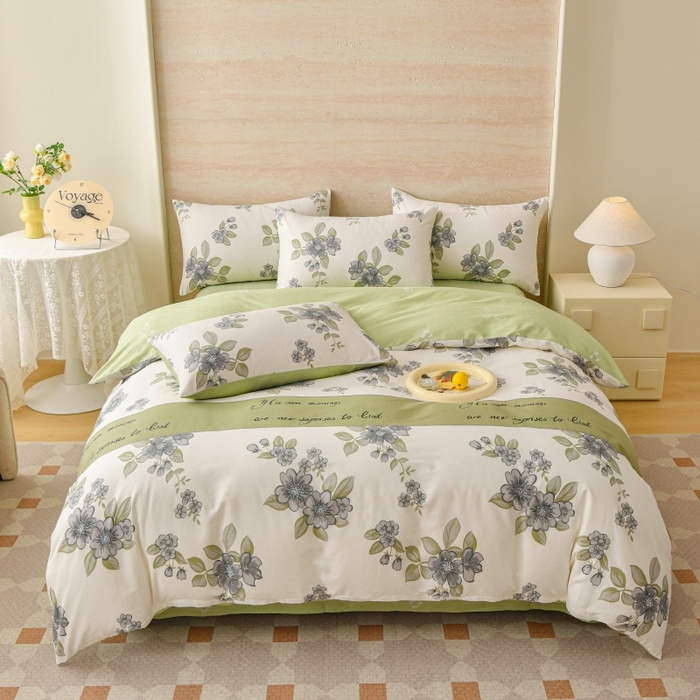 91家纺网 家纺一手货源 找家纺 宇彬家纺 2025直播新款13070全棉纯棉印花单双人被套喷气小清新简约热款学生被罩暗香