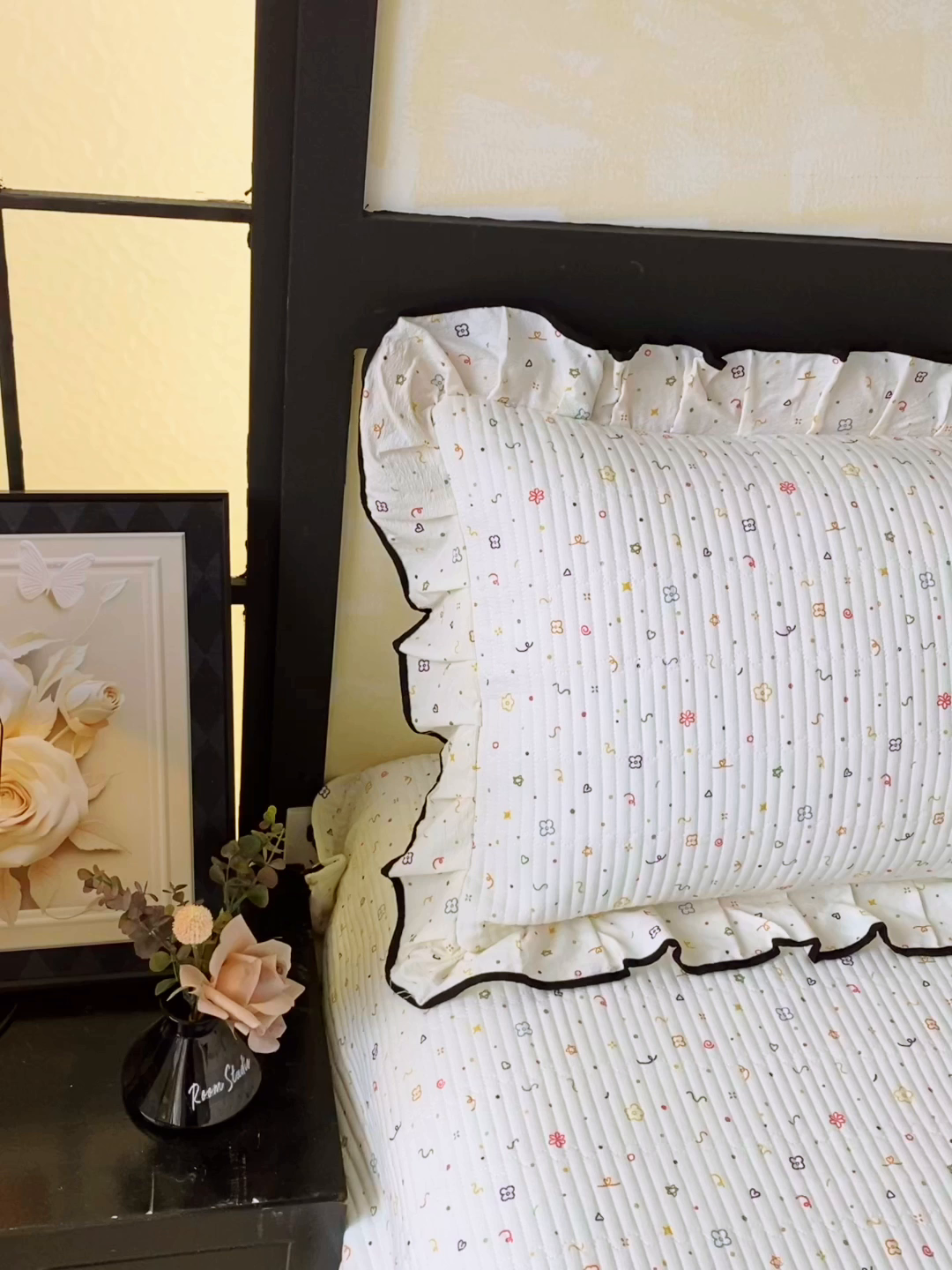 91家纺网 家纺一手货源 找家纺 雨彤家纺 2025新款A类云感公主风双层纱印花夹棉花边款枕套 小确幸-公主风